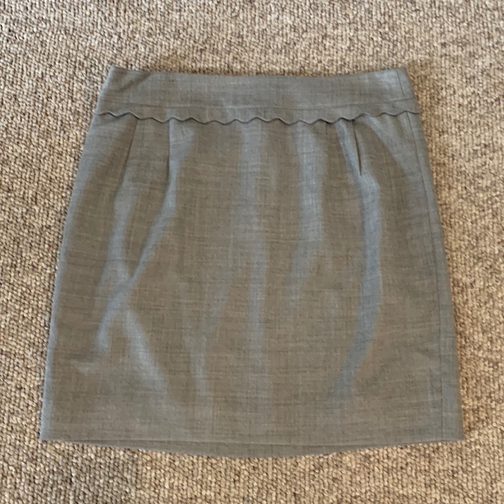 J. Crew Light Gray Wool Blend Scalloped Detail Mini Skirt Size 4
